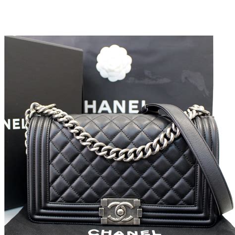 chanel boy bag kopen|Chanel black boyfriend bag.